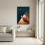 Grue en origami bronze et croissant de lune sur toile bleu foncé-1045874565
