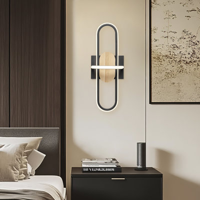 Lampe murale noire et bois