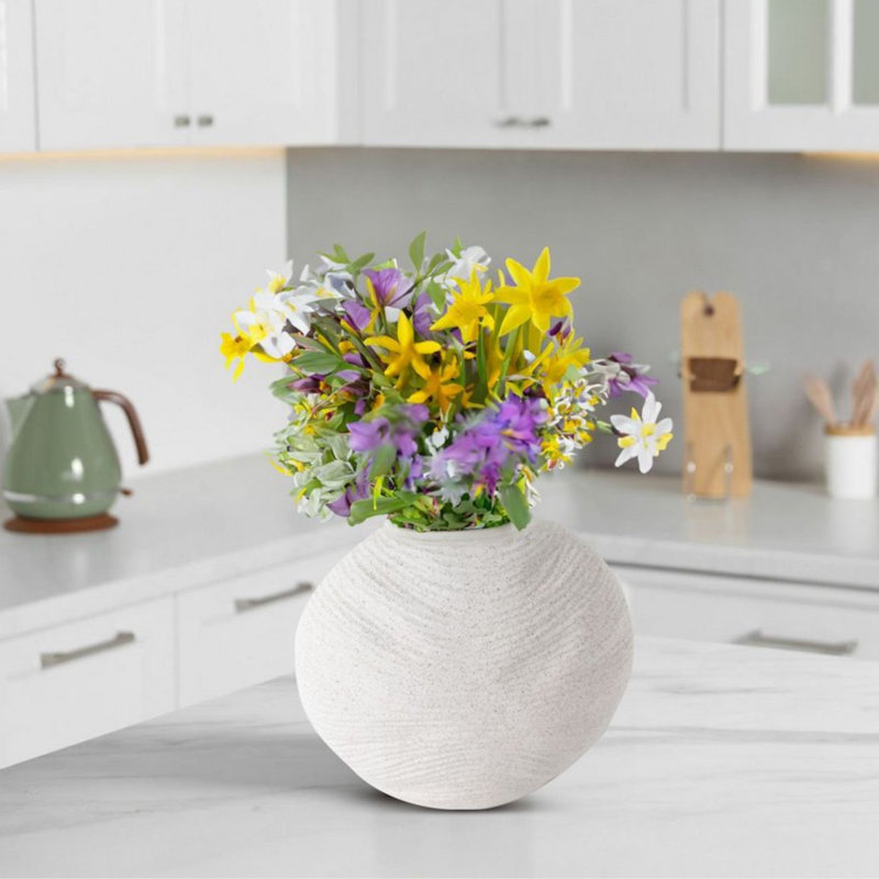 Nahshu Ceramic / Porcelain Table Vase, White