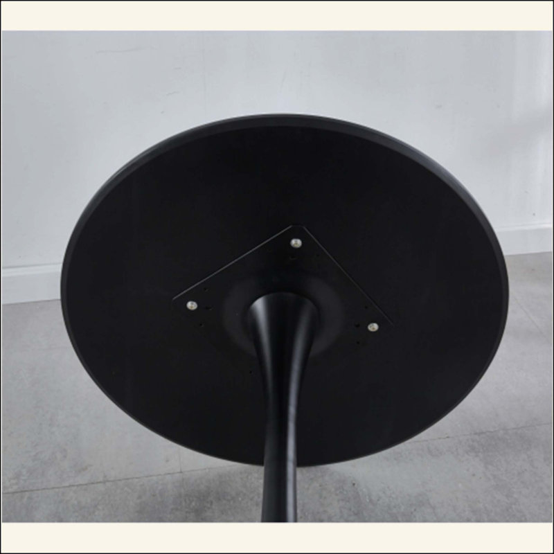 Table carrée tulipe pour 2 à 4 personnes, petite table de salle à manger moderne Mid-Century avec base en métal robuste, pour la cuisine, les petits espaces, les appartements, les bistro, les cafés, les bureaux et les salons