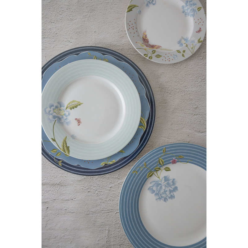 White Round Porcelain Dinner Plates Set, Service for 4