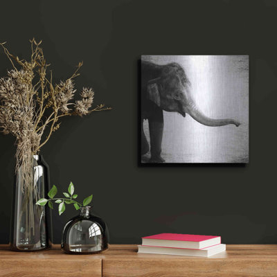 «Elephant II» par Debra Van Swearing «Elephant II» par Debra Van Swearingen