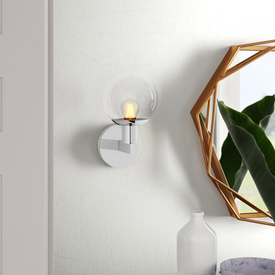 Casiyah Armed Sconce