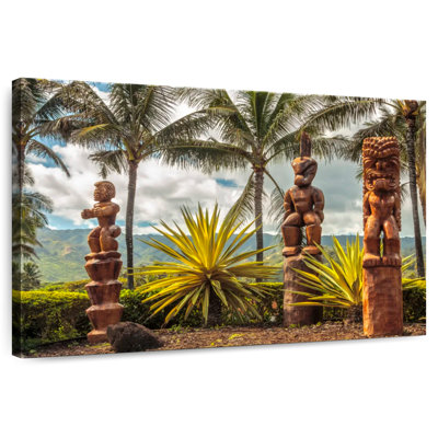 Lilie Hawaii Tiki Statues