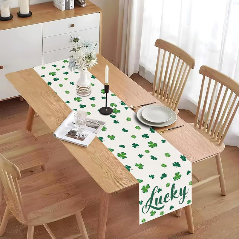 Chemin de table Lucky Shamrock, décor de cuisine et de salle à manger de la Saint-Patrick