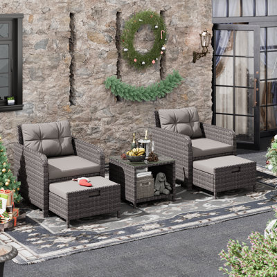 Ensemble de conversation de patio en rotin 5 pièces avec repose-pieds Radostin