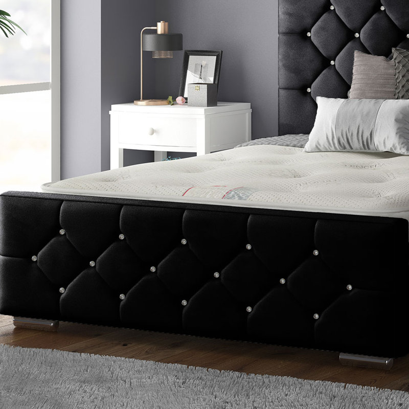 Chen Upholstered Bed, Kingsize (5'), Black