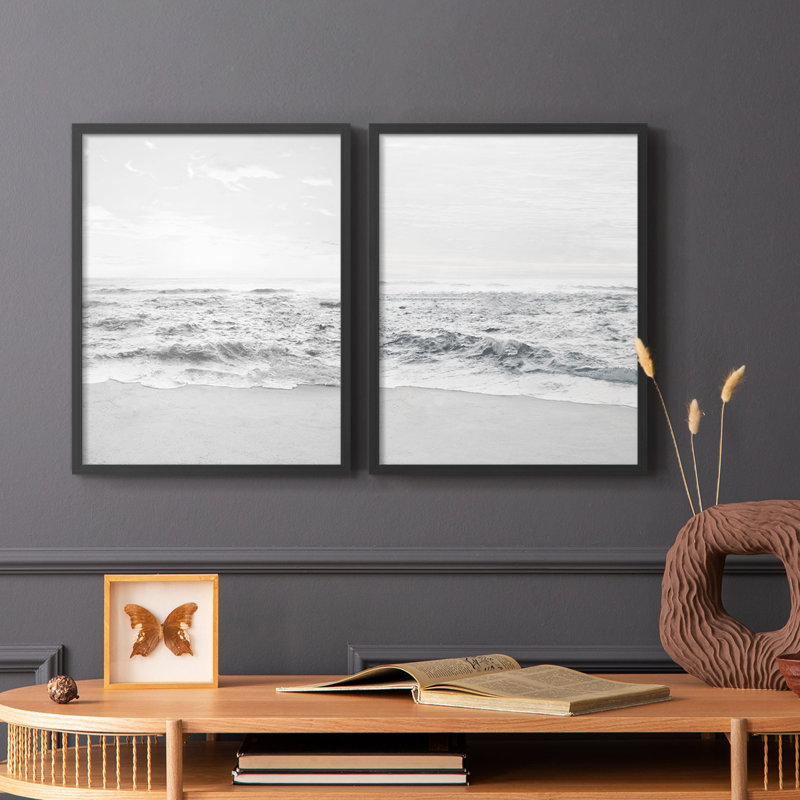 «Gentle Tides I», reproduction encadrée de qualité supérieure - prête à être accrochée - aucun clou requis - aucun clou requis