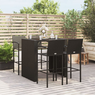 Doeden Wicker Bar Set with Stools