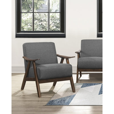Chaise d'appoint en tissu texturé: gris, structure en bois au fini noyer, coussins de siège et de dossier gris uni avec finition, coussin attaché