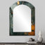 Doré et vert Terrazzo Marble Elegance IV - miroir mural de forme irrégulière unique en marbre, miroir asymétrique moderne, impression d'art en métal
