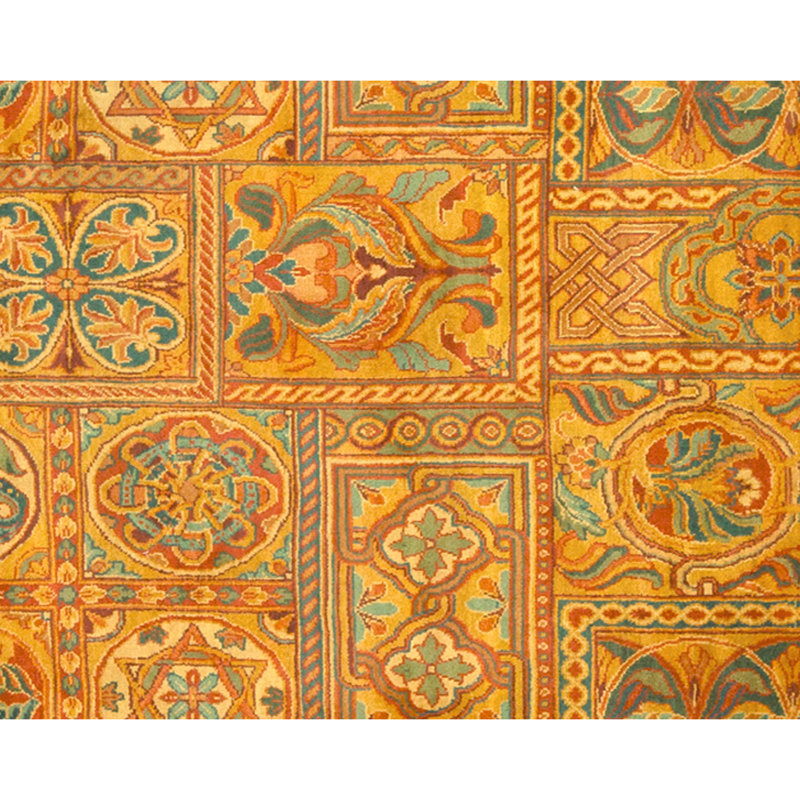 Hand Knotted Wool Oriental Area Rug in Gold And Red