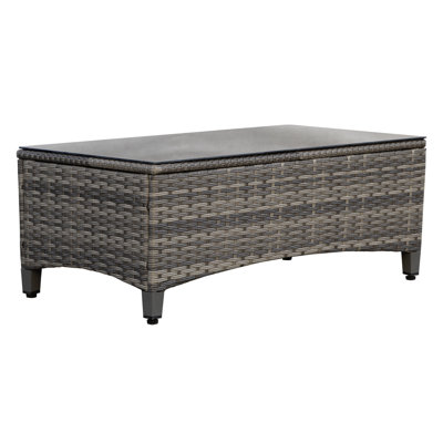 Table basse de patio en rotin