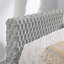 Lit de jour simple rembourré avec couchette escamotable, port de chargement USB et poches de rangement latérales pour une vie moderne.-2139176581