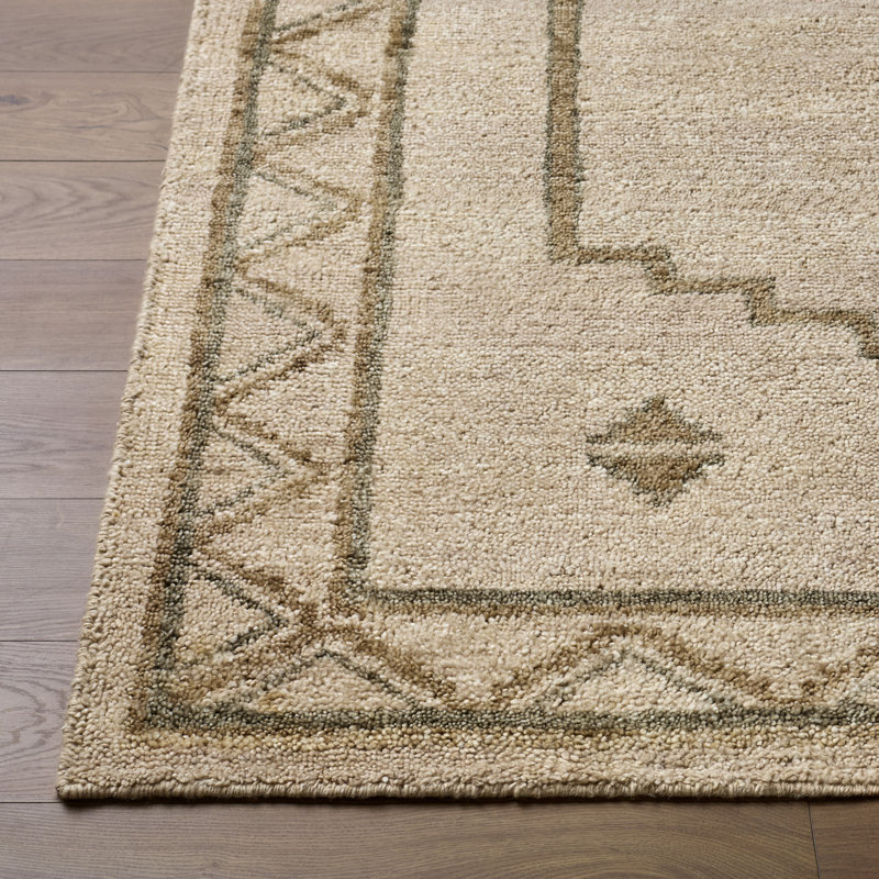 Alara Handmade Wool Area Rug, Beige, Rectangle 6' x 9'