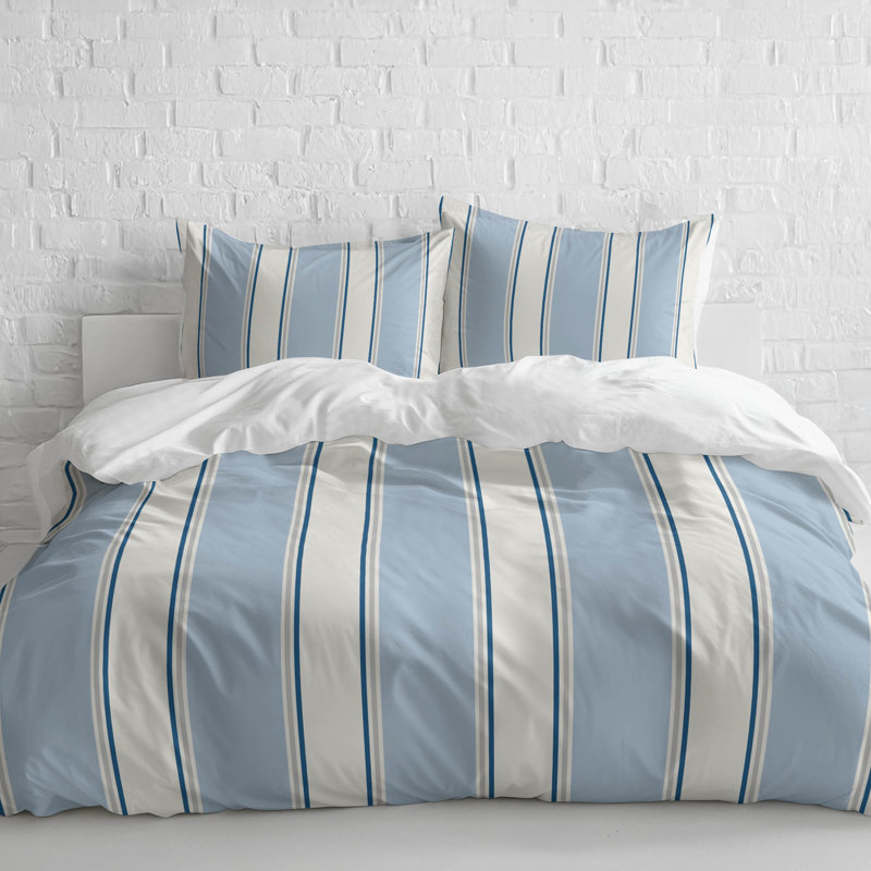Cabana Stripe 3- Piece Decorative Lightweight Comforter Set, Blue, Queen Comforter + 2 Standard Pillowcases