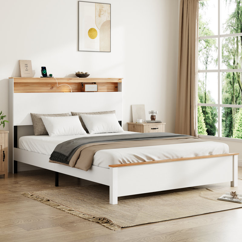 Structure de lit double avec DEL, tête de lit avec rangement et station de charge intégrée, lattes en métal, style traditionnel américain, finition blanc antique, dessous de lit et bois, couleur,