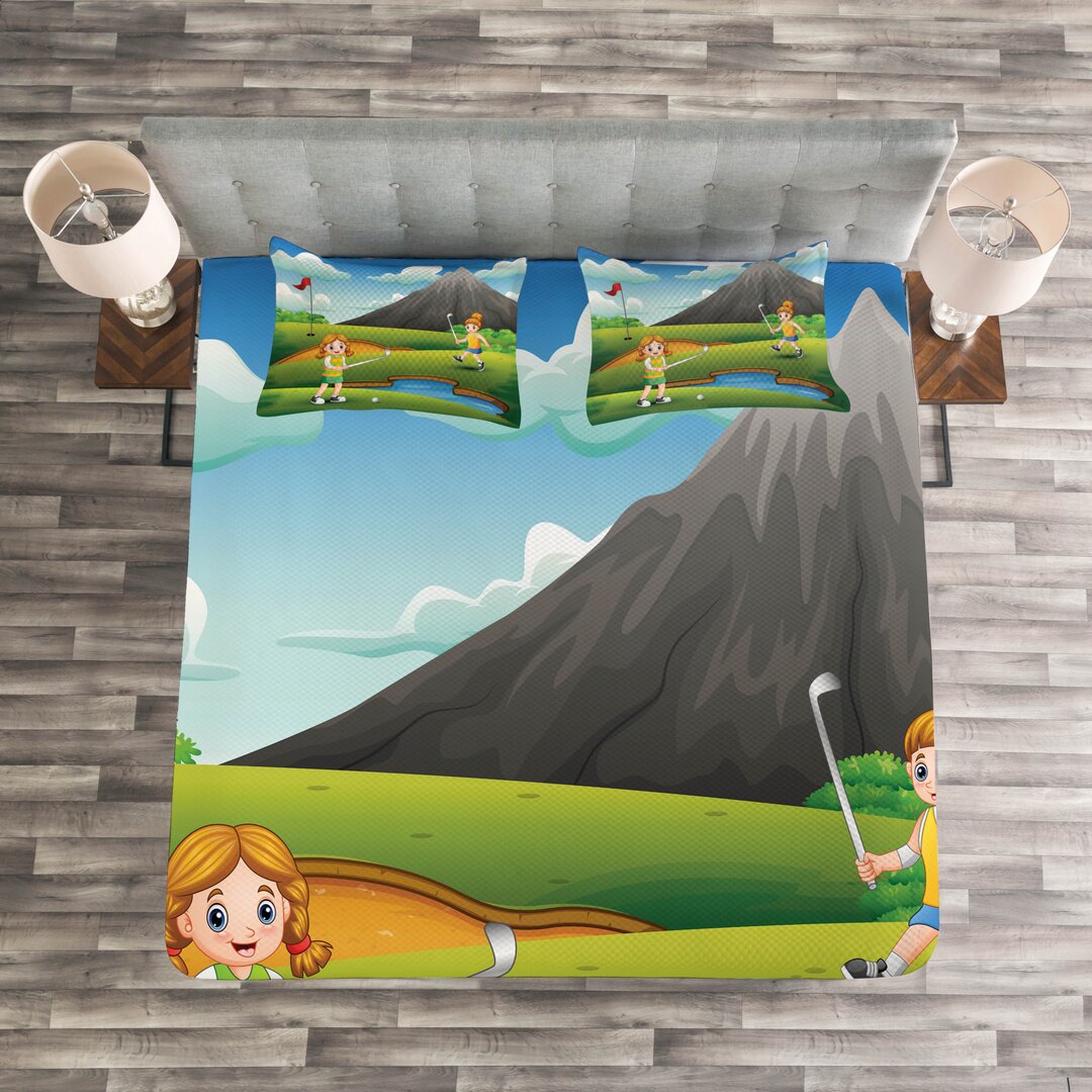 Gestepptes Bettdecken-Set, Golfer Kinder, Golfplatz-Szene, Apfelgrün Mehrfarbig