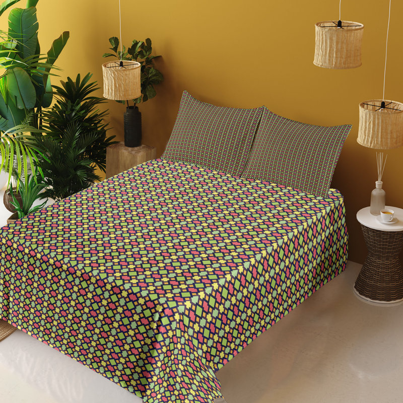 Ambesonne Geometric Sheet Set Pop Art Square Pattern Dark Coral Marigold, California King Sheet Set with 2 Pillowcases