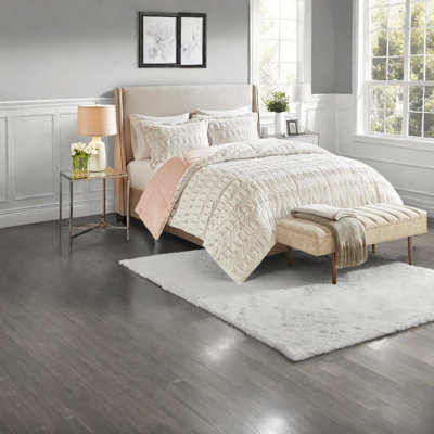 Luxurious Bedding Set, Faux Fur Polyester, Glamorous Bedroom Comfort