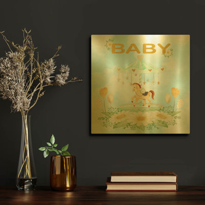 «Baby» par Jean Plout, art mural en métal doré, 12 po x 12 po