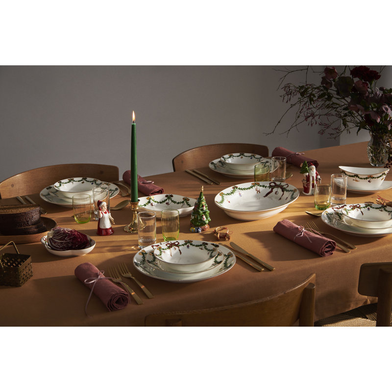 Royal Copenhagen Star Fluted Christmas Accent Platter