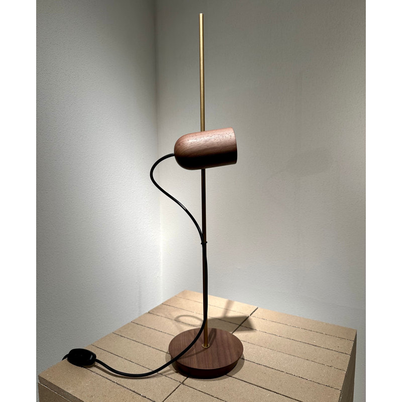 Onfa Table Lamp, Brass/Walnut, Walnut