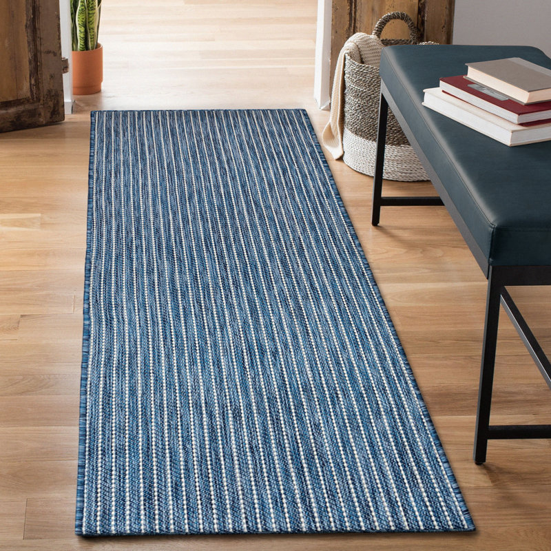 Tapis intérieur / extérieur Ashwin, Tapis de couloir 1 pi 11 po x 7 pi 6 po