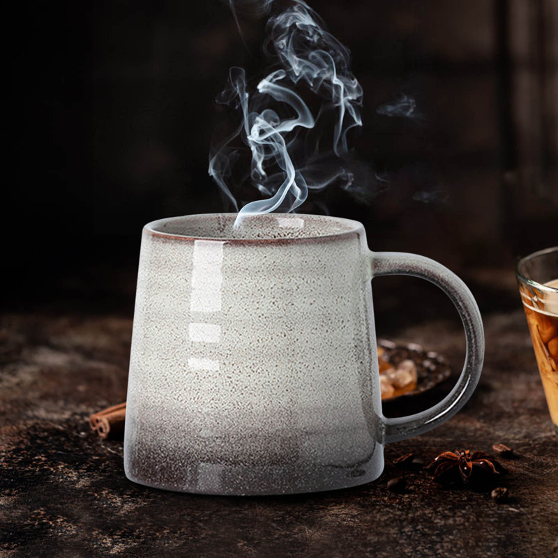tasse à café en céramique, A
