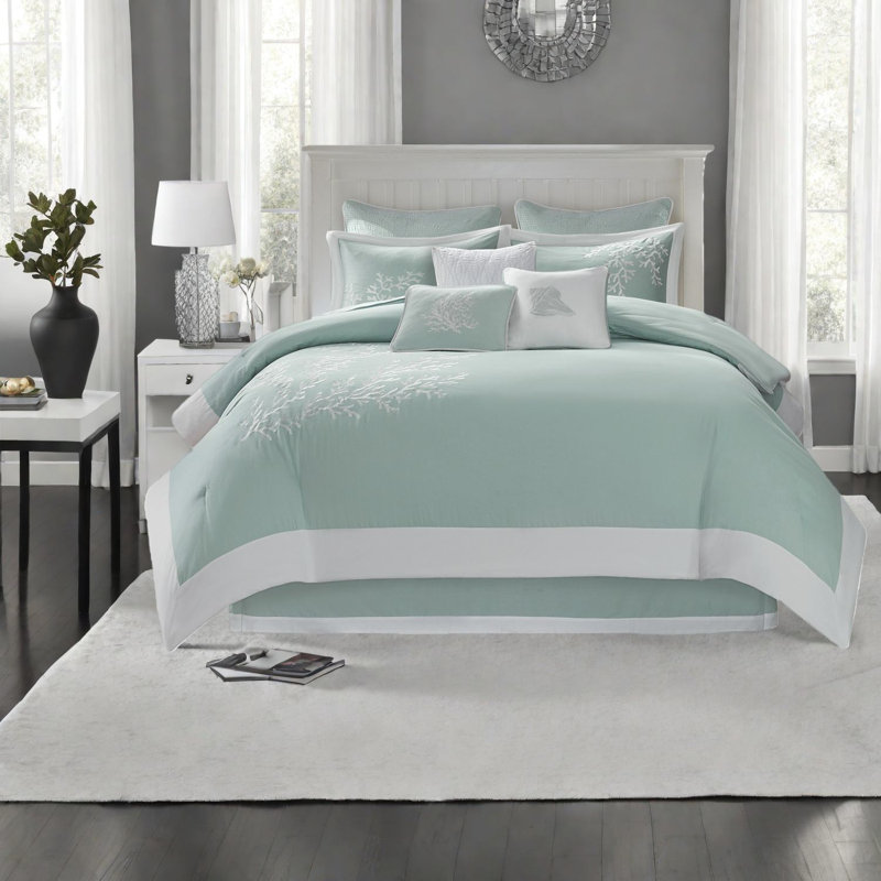 Oversized Aqua Cotton Bedding Set With Coastal Design