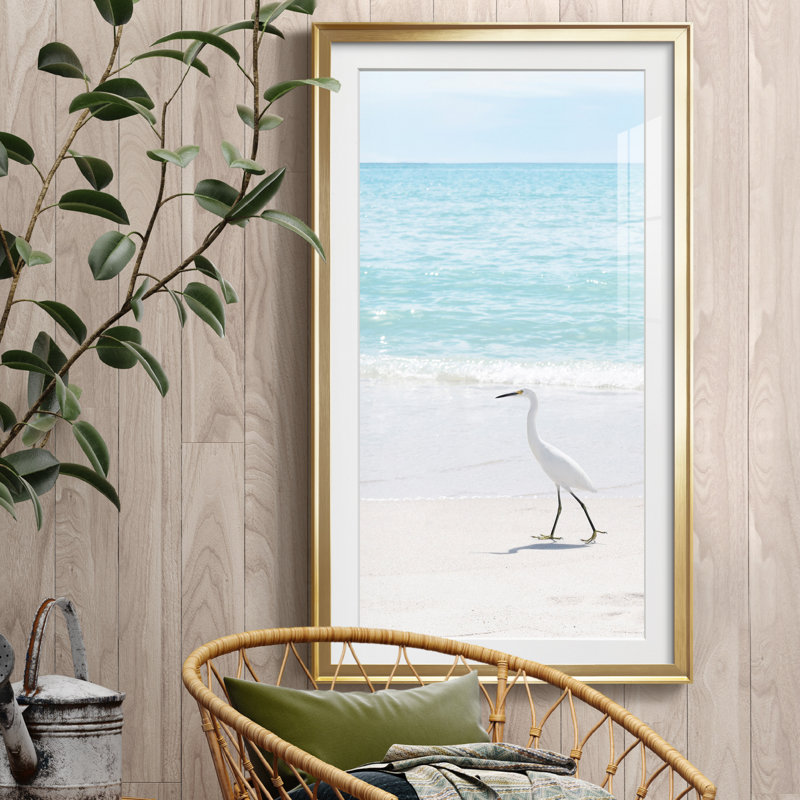 Summer Egret II - reproduction de photo encadrée, Papier encadré doré, H 22,5 po x l 42,5 po x P 1,5 po
