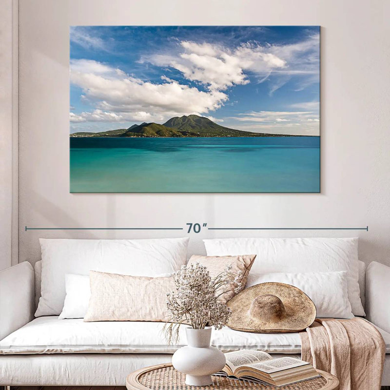 Gillard Nevis Island, H 34 po x l 51 po