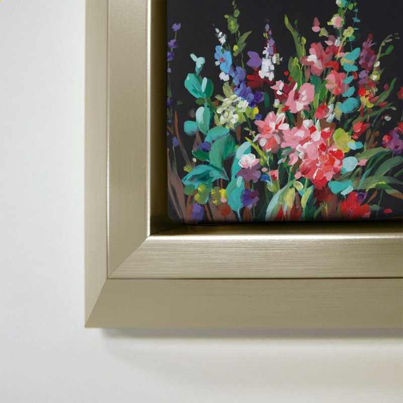 «Brightness Flowering» par Danhui Nai - impression sur toile, H 28 po x l 28 po, Champagne