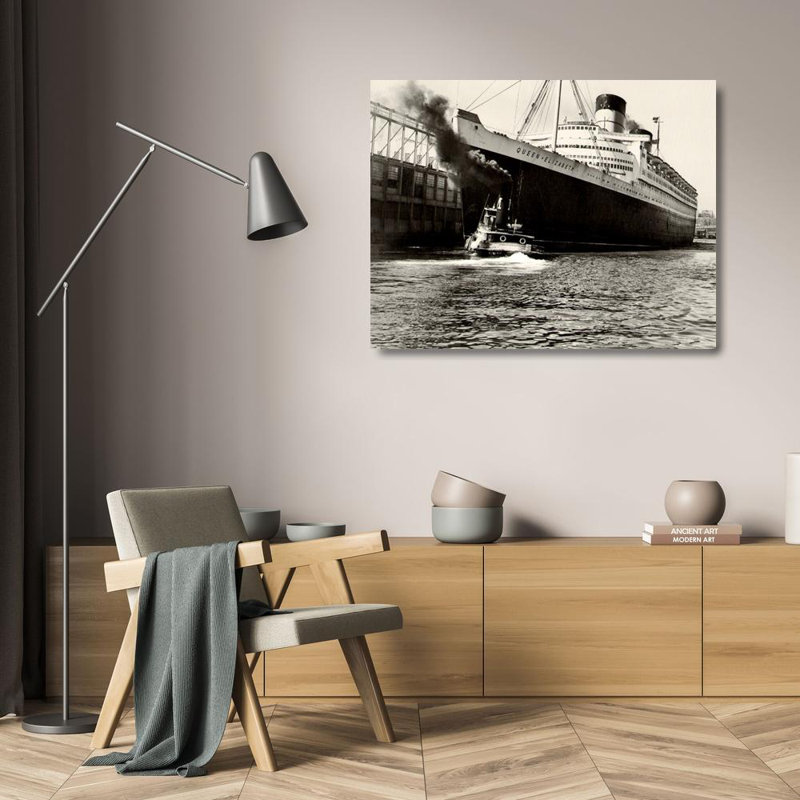 SS Queen Elizabeth 1948, H 19 po x l 24 po