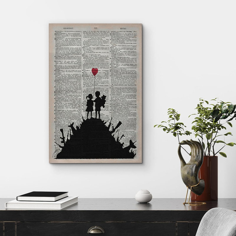 Heart Banksy Kids, journal sur toile, H 48 po x l 32 po x P 1,5 po, Toile tendue