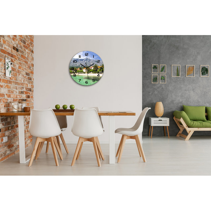 Jetzabel Glass Wall Clock