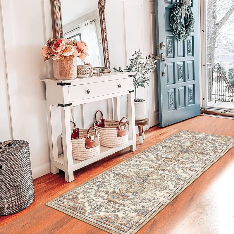 Area Rug, Runner 2' x 5'11"