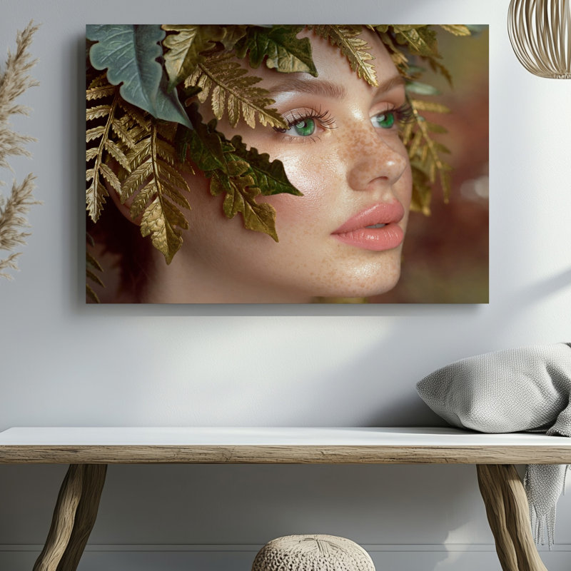 Gros plan, portrait de femme avec des yeux verts et des feuilles d'or, reproduction d'art sur toile pour le salon, la chambre à coucher, le bureau, le couloir, le vestibule, le mur de la galerie et la décoration intérieure moderne