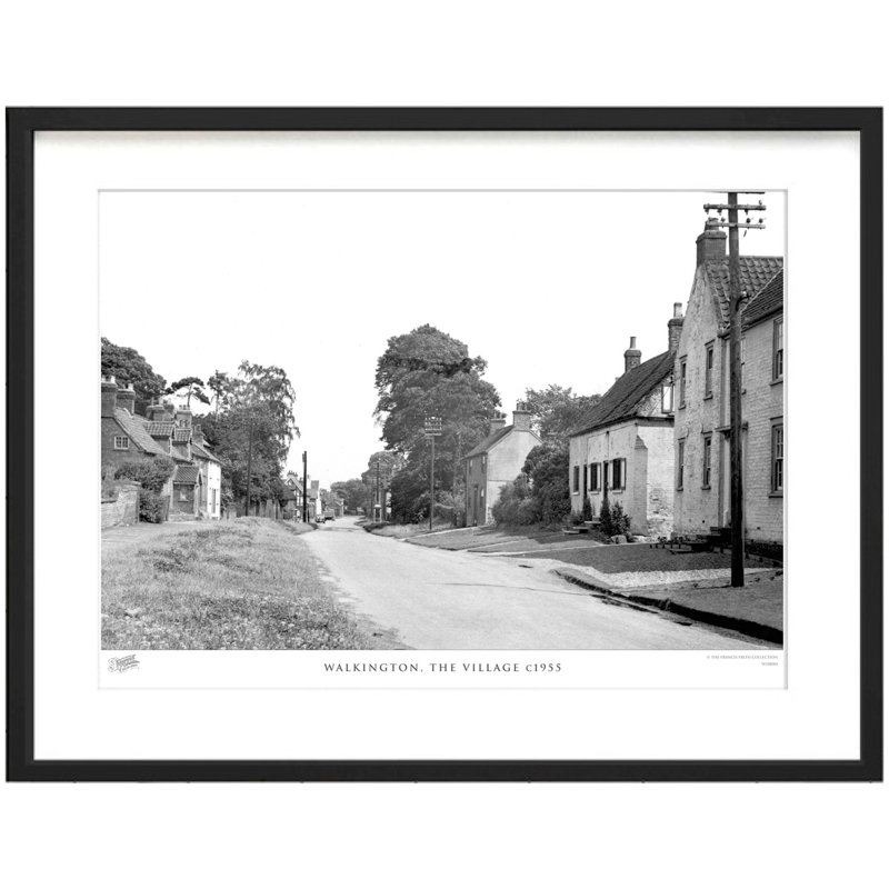 Flamborough, North Landing 1886 by Francis Frith - Single Picture Frame Print, 28cm H x 36cm W x 2.3cm D