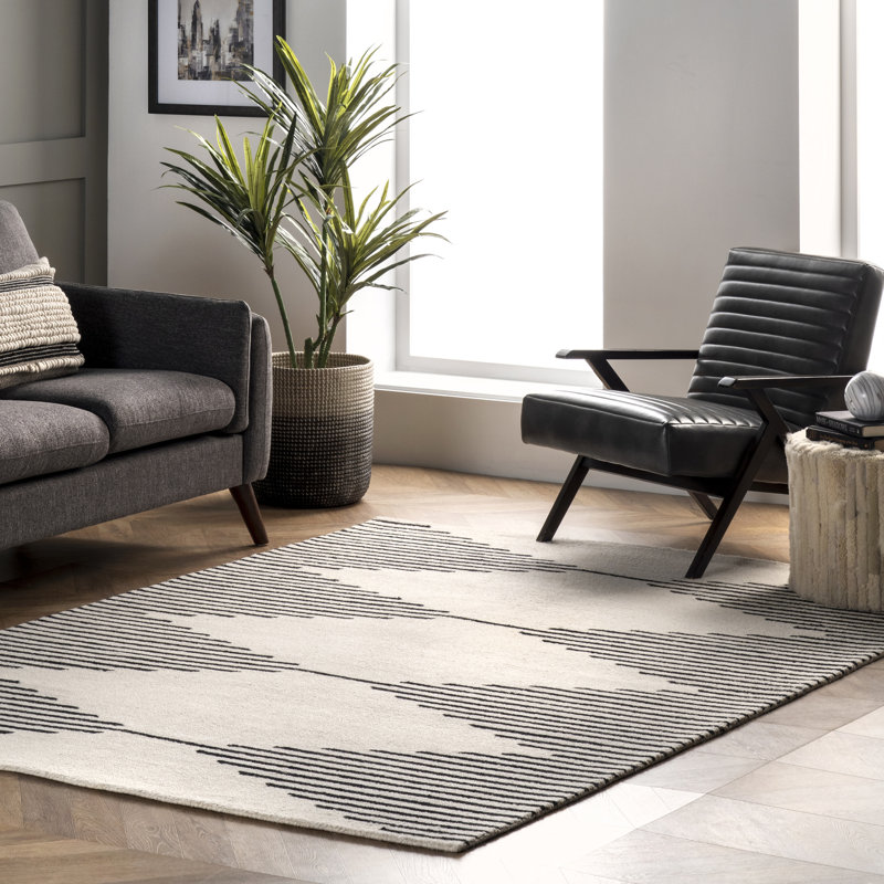 Kaden Handmade Contemporary Diamond Striped Wool Ivory/Black Rug, Rectangle 8' x 10'