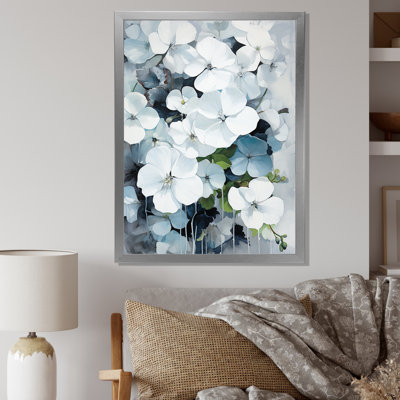 " White Adorned Violets "