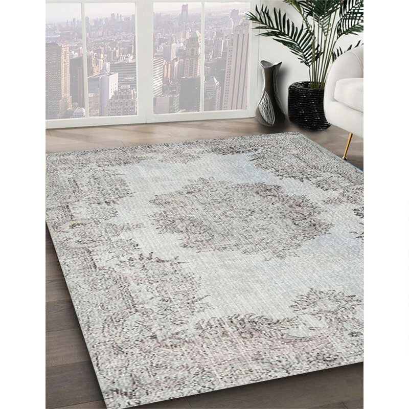 Cittlaly Oriental Indoor Rug, Round 7'