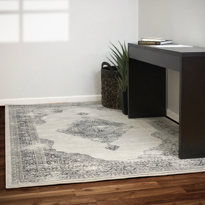 Tapis de zone gris doux oriental Attell, Rectangle 7 pi 10 po x 11 pi 2 po