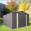 Grande remise de jardin en métal 10 pi x 12 pi avec double porte et deux fenêtres translucides et imperméable pour la terrasse de la pelouse, de couleur grise-125906464-125906476