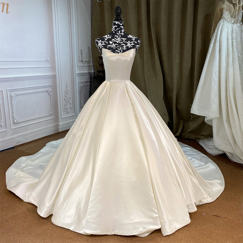 FDW 67" H x 34.6" W x 12.6" D Dress Form