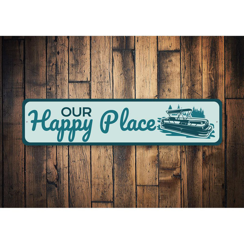 Enseigne en aluminium «Our Happy Place», H 6 po x l 24 po x P 0,06 po
