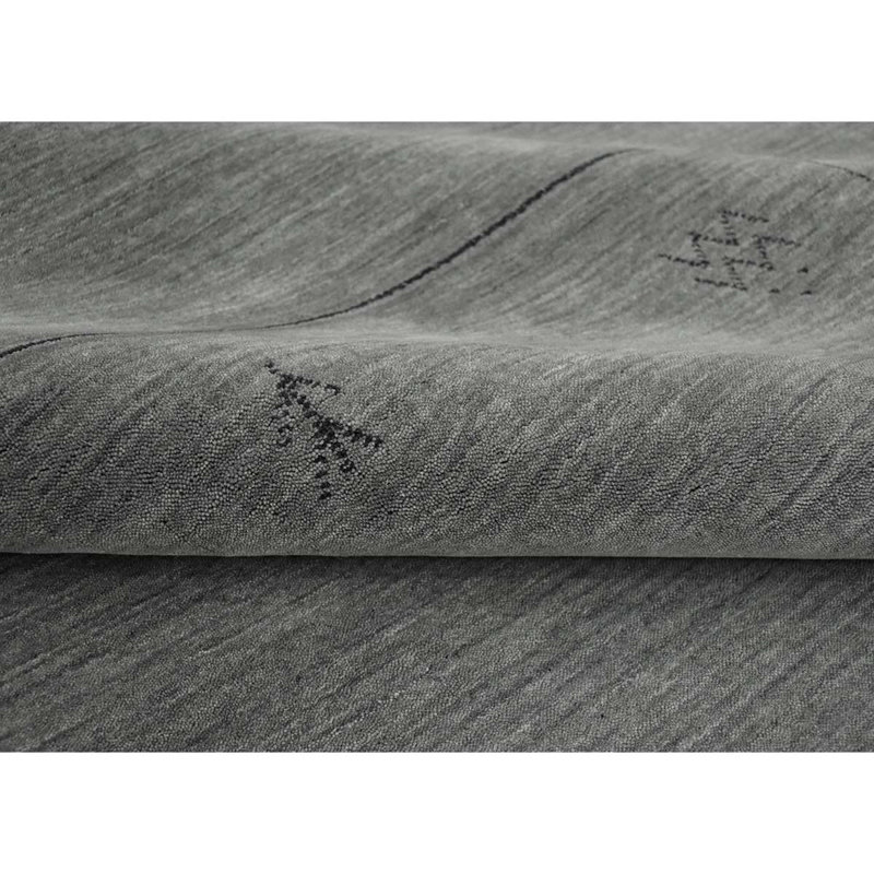 Area Rug in Gray, Rectangle 6' x 9'