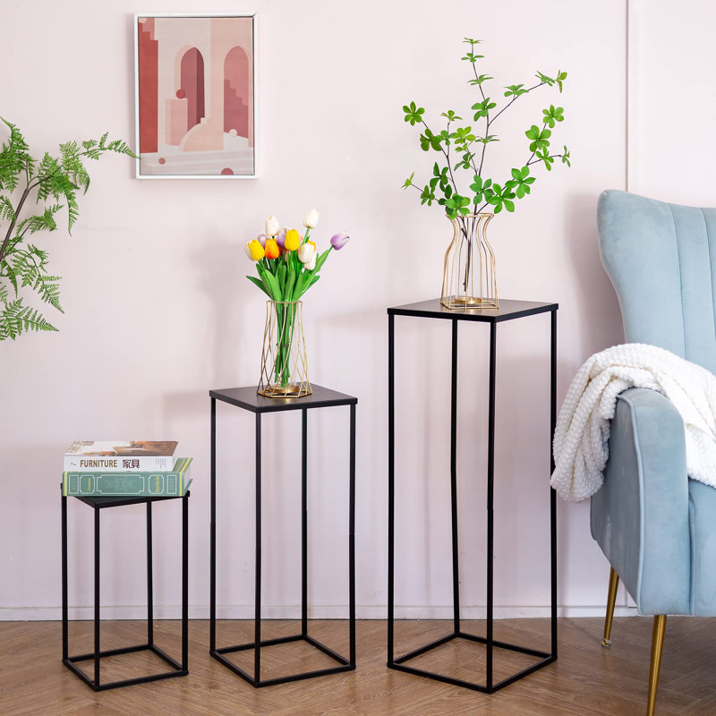 Blayr Metal Floor Vase, Black