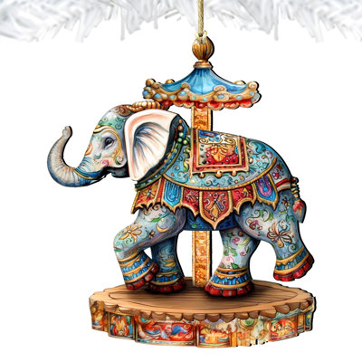 Ornement en bois «Carousel Elephant» par G. Debrekht