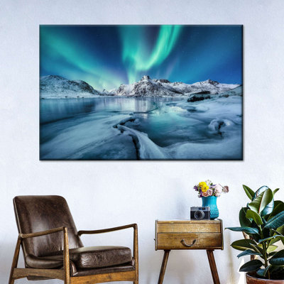 Radiant Northern Lights Canvas Print